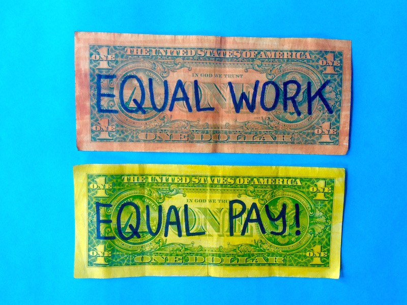 Equal Pay for Equal Work von Sarah Mirk. Dieses Bild steht unter einer Creative Commons Lizenz.
